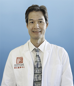 戴维·吴，医学博士