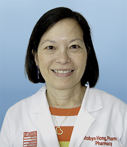 Robyn Hong, Farmacéutica